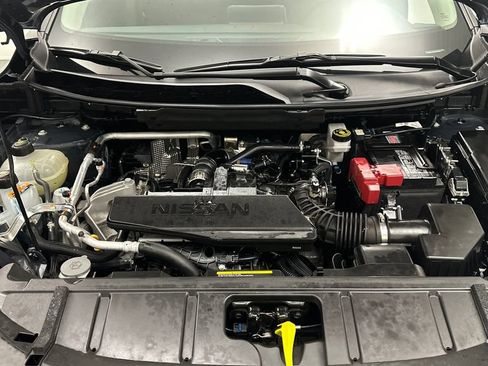 Used 2026 Nissan Rogue SV AWD/4WD image 11