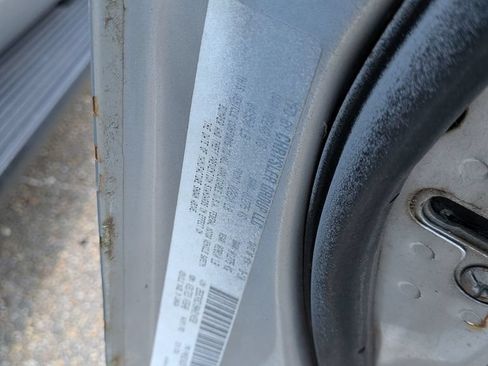 Used 2010 Dodge Charger SXT RWD image 7