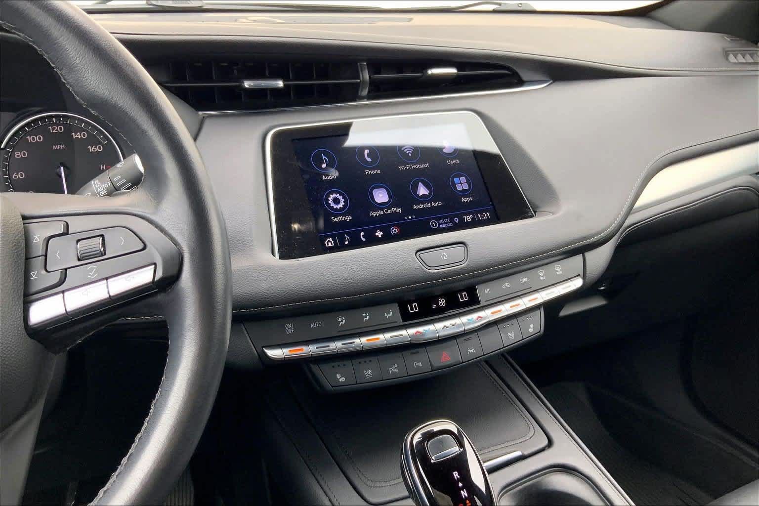 Used 2023 Cadillac XT4 Premium Luxury w/ LPO, Onyx Lite Package FWD image 15