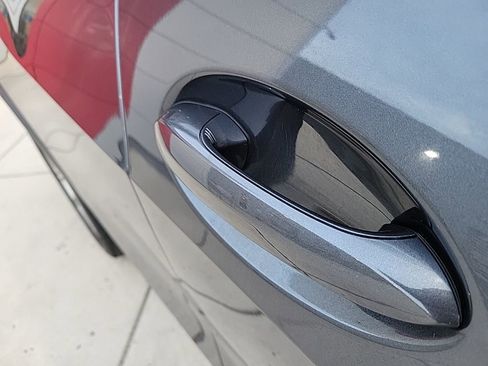 Used 2020 BMW X5 xDrive40i w/ Premium Package image 11