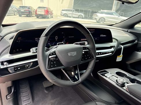 New 2026 Cadillac Lyriq Signature Luxury w/ LPO, Floor Liner Package RWD image 37
