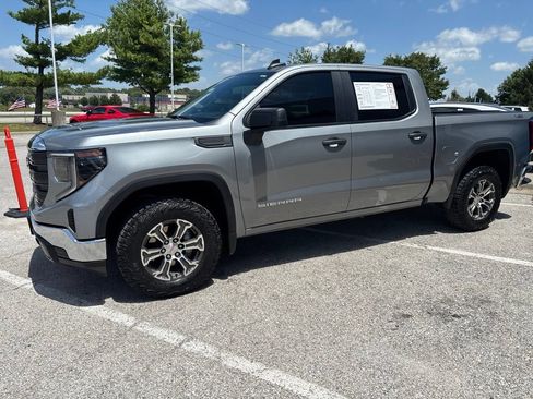 Used 2024 GMC Sierra 1500 Pro w/ Pro Value Package AWD/4WD image 15
