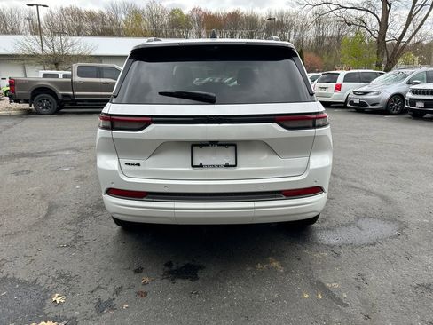 New 2026 Jeep Grand Cherokee Limited AWD/4WD image 4