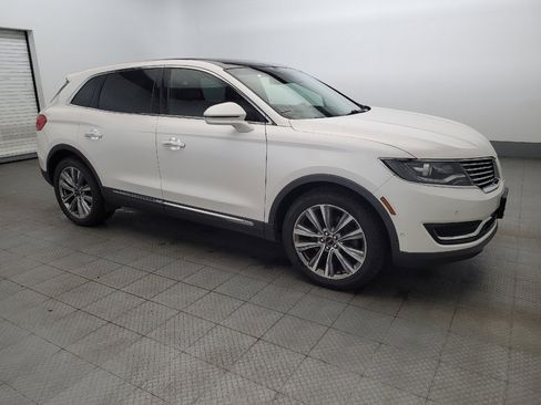 Used 2017 Lincoln MKX Reserve w/ Driver Assistance Package image 11