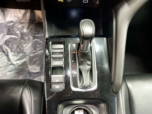 Used 2025 Acura Integra image 16