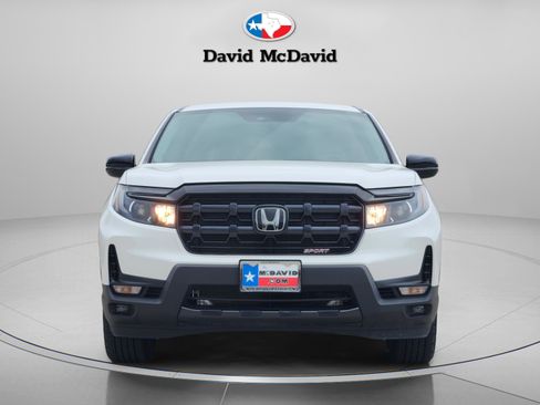 Certified 2025 Honda Ridgeline Sport image 8