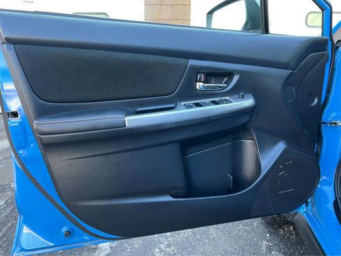 Used 2017 Subaru Crosstrek 2.0i Premium image 17