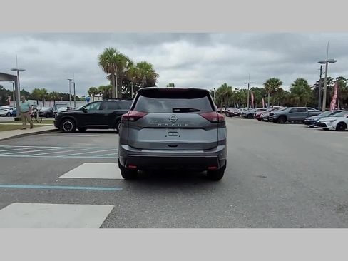 New 2026 Nissan Rogue SV image 30