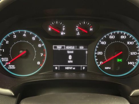 Used 2022 Chevrolet Malibu LT FWD image 4