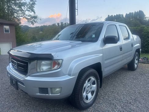 Used 2010 Honda Ridgeline RT image 1