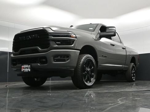 New 2026 RAM 2500 Laramie AWD/4WD image 60