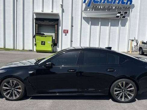 Used 2024 Cadillac CT5 V Blackwing w/ Driver Assist Package RWD image 7
