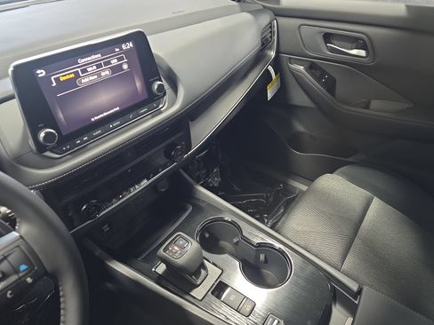 New 2026 Nissan Rogue SV w/ Cold Weather Package FWD image 25