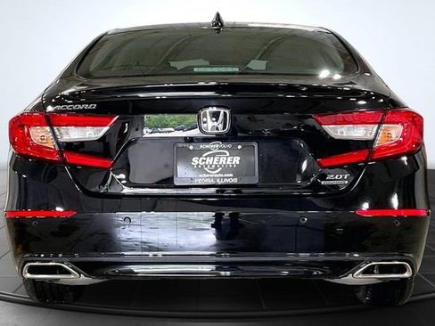 Used 2021 Honda Accord Touring image 4
