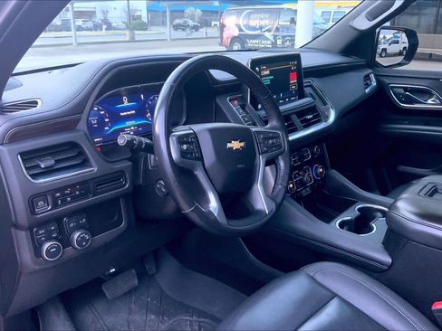 Used 2023 Chevrolet Tahoe LT w/ Luxury Package image 17