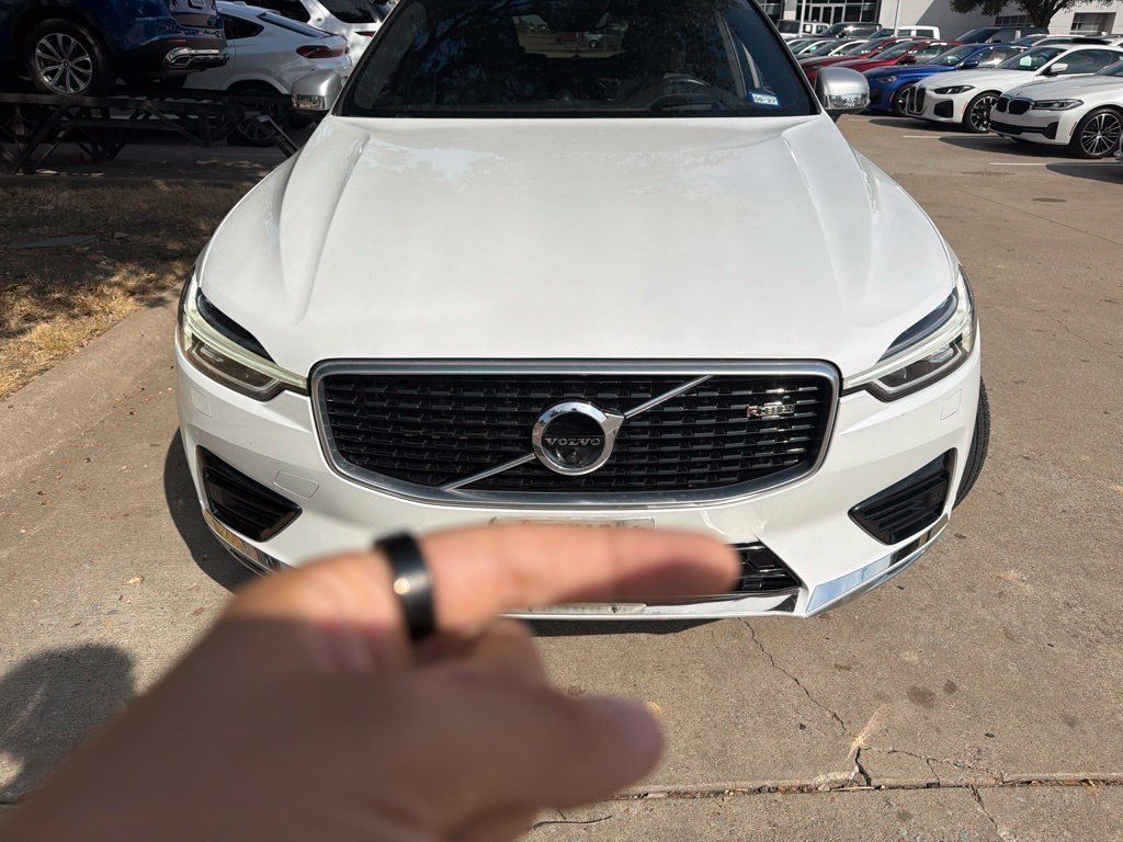 Used 2019 Volvo XC60 T8 R-Design AWD/4WD image 1