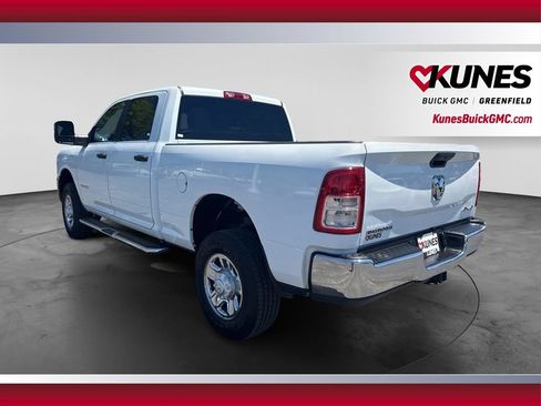 Used 2024 RAM 2500 Big Horn w/ Bed Utility Group AWD/4WD image 10