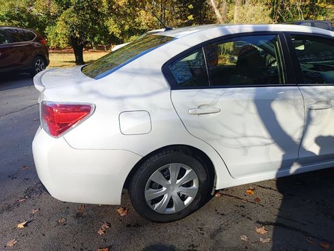 Used 2016 Subaru Impreza 2.0i image 7