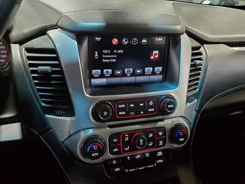 Used 2016 GMC Yukon SLE image 30