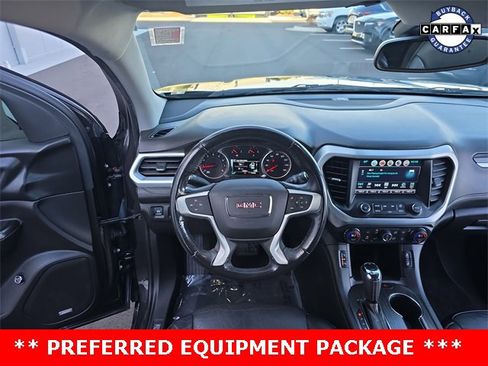 Used 2018 GMC Acadia SLT image 13