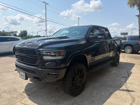 Used 2022 RAM 1500 Laramie AWD/4WD image 10