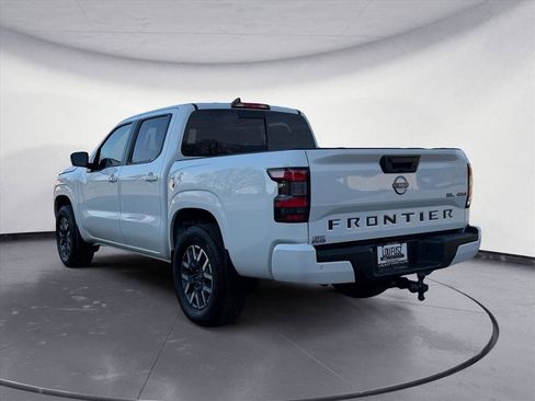 Used 2024 Nissan Frontier SL w/ Technology Package image 4