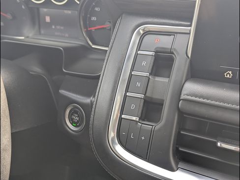 Used 2021 Chevrolet Tahoe LT w/ Rear Media and Nav Package AWD/4WD image 36