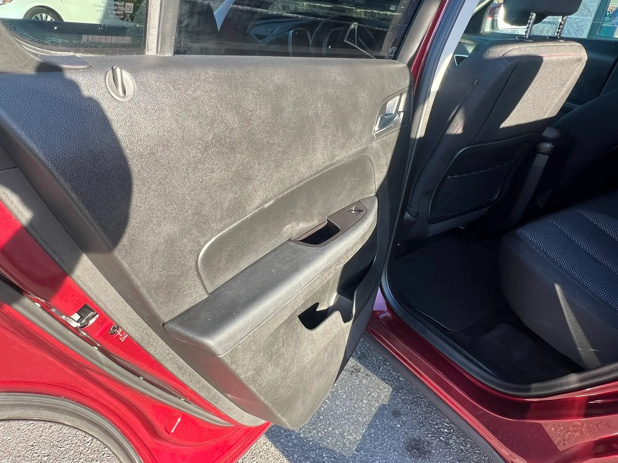 Used 2017 Chevrolet Equinox LT w/ Convenience Package FWD image 11
