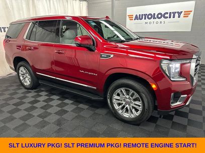 Used 2022 GMC Yukon SLT w/ SLT Premium Package
