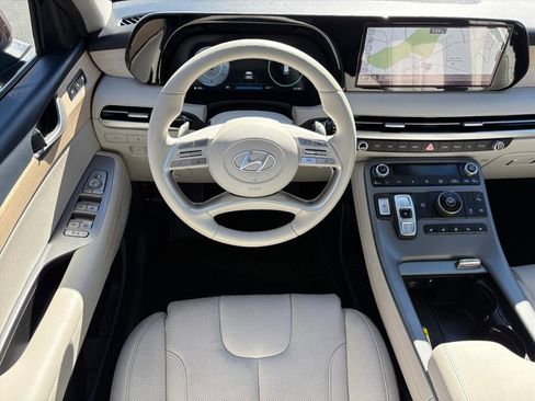 Used 2024 Hyundai Palisade Limited image 22