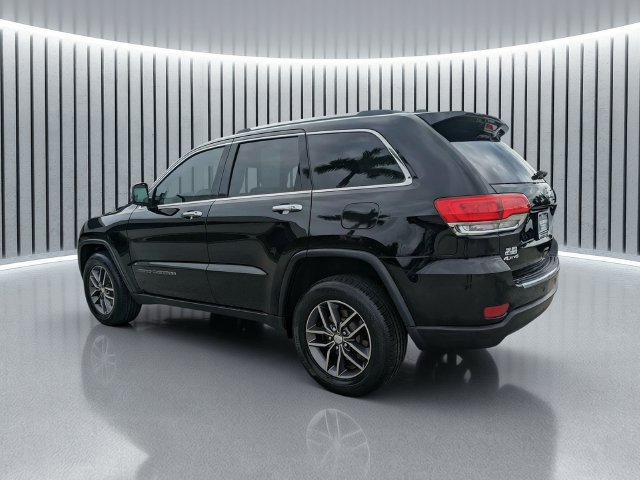 Used 2017 Jeep Grand Cherokee Limited AWD/4WD image 6