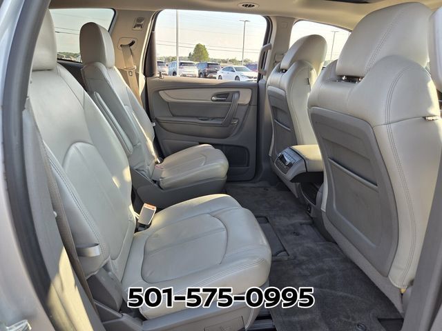 Used 2017 Chevrolet Traverse LT AWD/4WD image 16