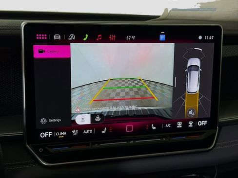 New 2026 Volkswagen Tiguan SE R-Line image 16