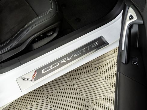 Used 2014 Chevrolet Corvette Stingray Coupe w/ 2LT Preferred Equipment Group image 19