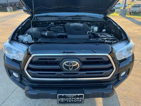 Used 2019 Toyota Tacoma SR5 image 18