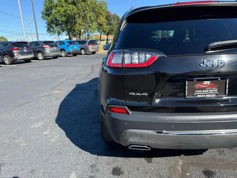 Used 2019 Jeep Cherokee Limited AWD/4WD image 59