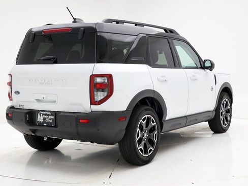 Used 2025 Ford Bronco Sport Outer Banks w/ Outer Banks Tech Package+ image 8