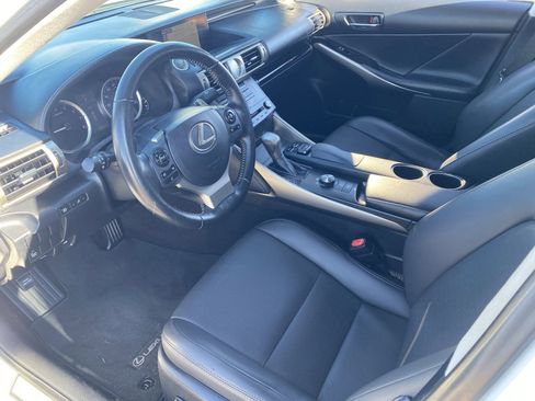 Used 2016 Lexus IS 200t image 19