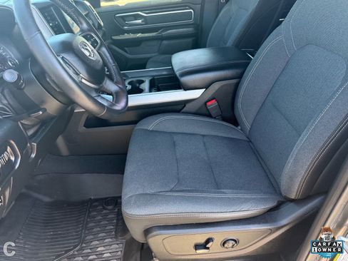 Used 2019 RAM 1500 Big Horn AWD/4WD image 18