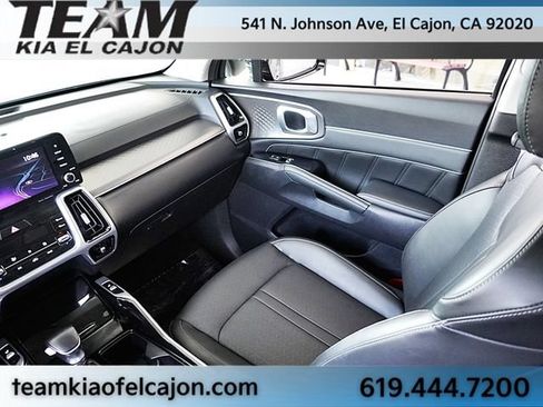 Certified 2021 Kia Sorento SX FWD image 25
