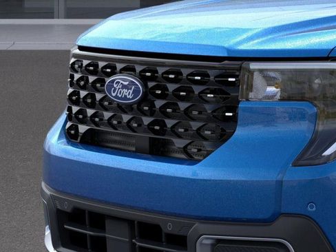 New 2025 Ford Maverick Lariat w/ 4K Tow Package AWD/4WD image 18