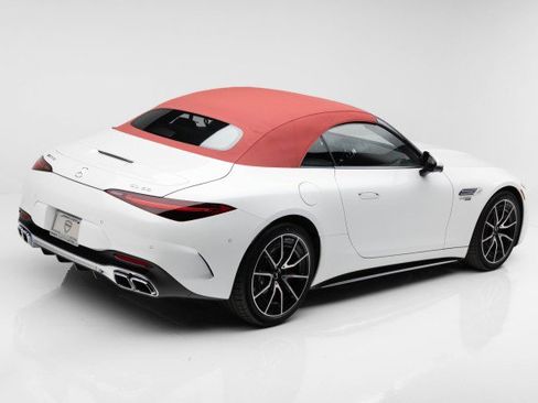 Used 2023 Mercedes-Benz SL 55 AMG 4MATIC image 19