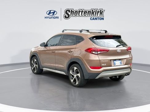 Used 2017 Hyundai Tucson Sport image 6