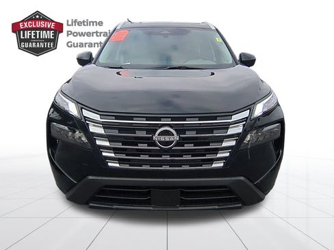 Certified 2026 Nissan Rogue SV w/ SV Premium Package image 8