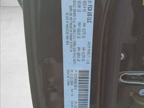 Used 2016 Dodge Charger SXT RWD image 27