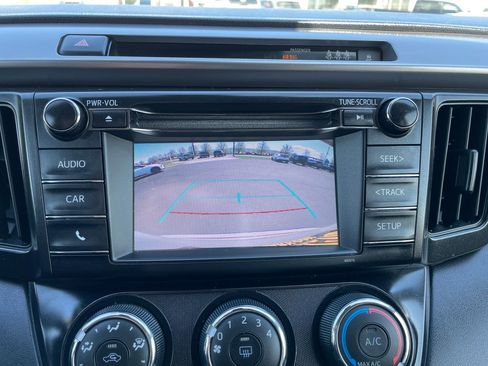 Certified 2018 Toyota RAV4 LE w/ All Weather Liner Package AWD/4WD image 24