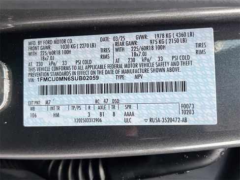 Used 2025 Ford Escape ST-Line image 32