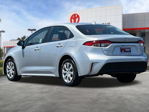 Certified 2024 Toyota Corolla LE FWD image 7