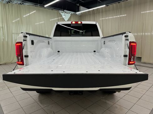 Used 2026 RAM 2500 Laramie AWD/4WD image 6