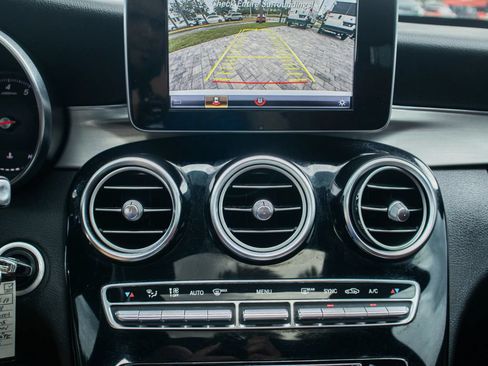 Used 2018 Mercedes-Benz C 300 Sedan image 33